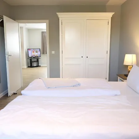 Andreas-nielsen-str. 12, W2 *