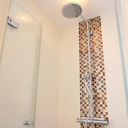 Andreas-nielsen-str. 12, W2 * ヴェスターラント